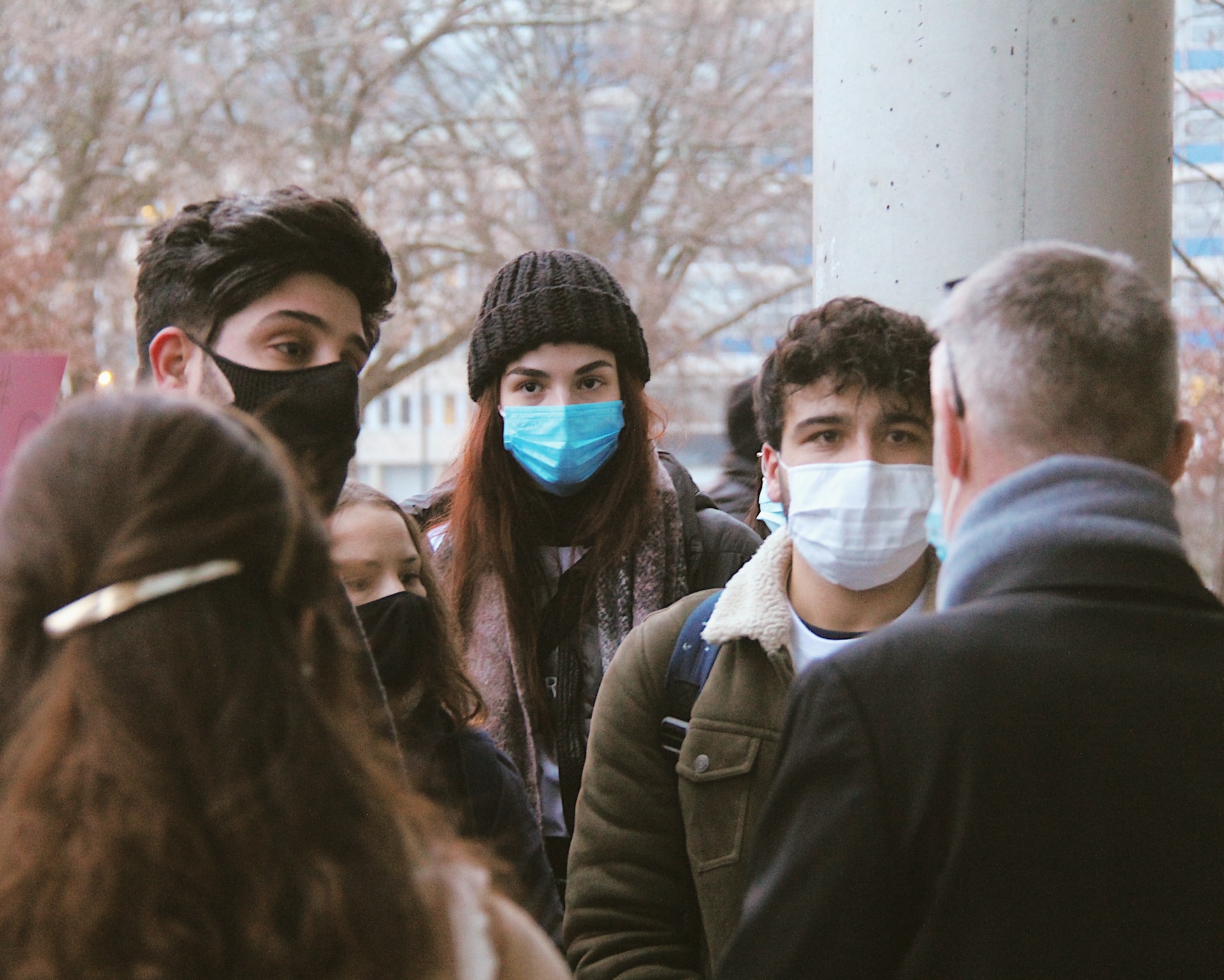 The latest 2021 report of the YAC project examines the impact of the pandemic on young people in Luxembourg, comparing the situation in 2020 and 2021, and sheds light on their vaccination willingness.
